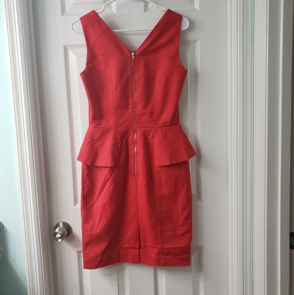 H&M Vibrant Red Zip Up Peplum Mini Dress - Picture 2 of 5